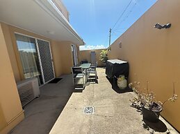 Harbour Sails Motor Inn