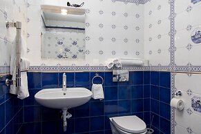 Guest rooms and apartments Grifon