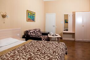 Guest rooms and apartments Grifon