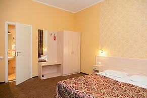 Guest rooms and apartments Grifon