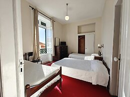 Pensão Residencial Mirasol