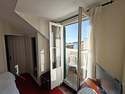 Pensão Residencial Mirasol