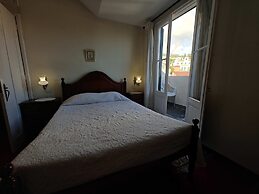 Pensão Residencial Mirasol