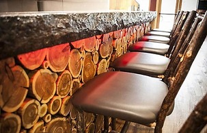 Sitka Hotel and Restaurant