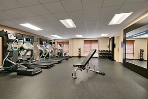 Hampton Inn & Suites Mahwah