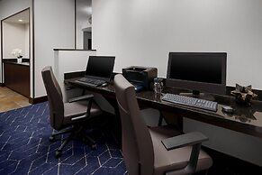 Courtyard by Marriott Keene Downtown