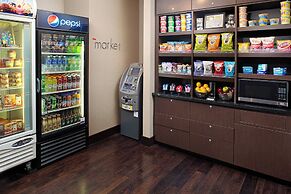 Courtyard by Marriott Keene Downtown