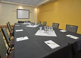 The Neighbourhood Inn