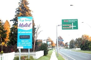 Fairy Springs Motel