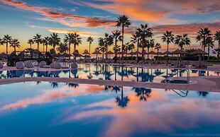 Estepona Hotel & Spa Resort