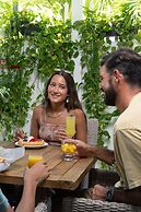 Turtle Bay Inn