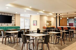 Holiday Inn Birmingham - Hoover by IHG