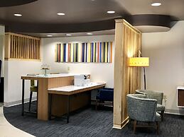 Holiday Inn Express and Suites Winona North by IHG