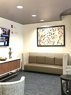 Holiday Inn Express and Suites Winona North by IHG