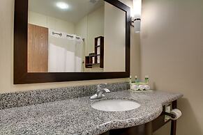 Holiday Inn Express and Suites Winona North by IHG