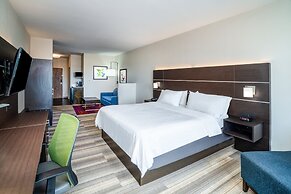 Holiday Inn Express and Suites Winona North by IHG