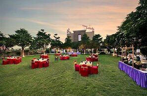 Lion Lords Inn Rajula