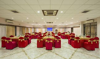 Lion Lords Inn Rajula