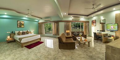 Lion Lords Inn Rajula