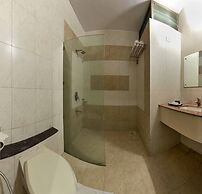 Lion Lords Inn Rajula