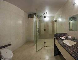 Lion Lords Inn Rajula