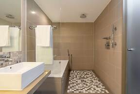 Radisson Blu Gautrain Hotel