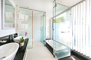 Silver Beach Resort Ke Ga
