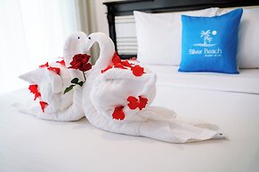 Silver Beach Resort Ke Ga