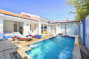Silver Beach Resort Ke Ga