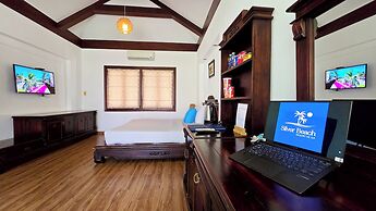 Silver Beach Resort Ke Ga