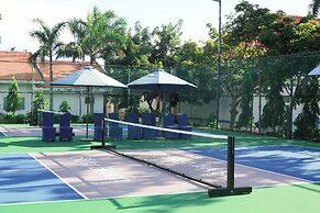 Silver Beach Resort Ke Ga