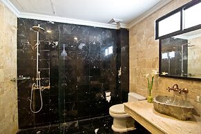 LK Mantra Pura Resort