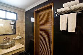 LK Mantra Pura Resort