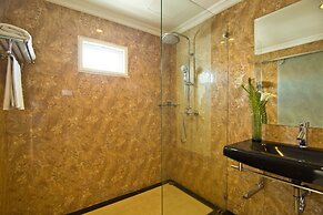 LK Mantra Pura Resort