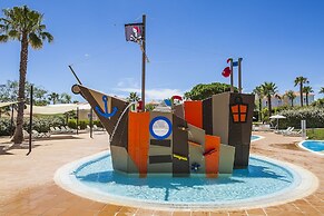 Eden Villas & Apartments