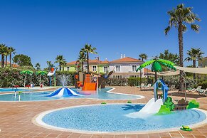 Eden Villas & Apartments