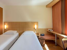 ibis Stuttgart Airport Messe