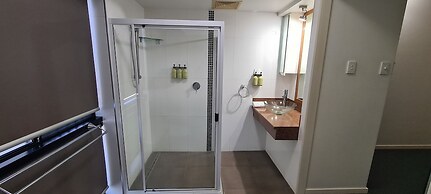 Ayr Travellers Motel