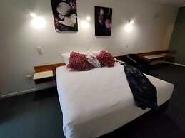 Ayr Travellers Motel