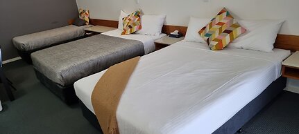 Ayr Travellers Motel