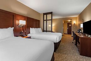 Comfort Suites Huntersville near Lake Norman