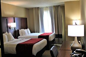 Comfort Suites Huntersville near Lake Norman