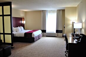 Comfort Suites Huntersville near Lake Norman