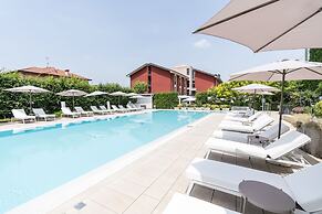 Red S Redaelli Hotel
