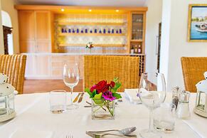 Quinta Bonita Luxury Boutique Hotel