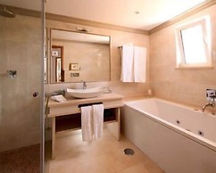 Quinta Bonita Luxury Boutique Hotel