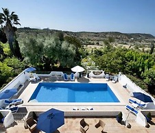 Quinta Bonita Luxury Boutique Hotel