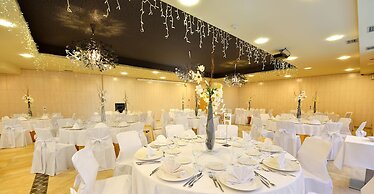 Hotel Norat Marina & Spa