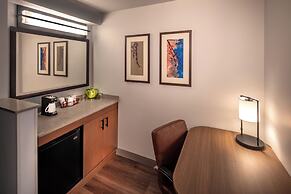 Hyatt Place Seattle Downtown