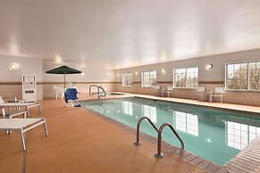 Country Inn & Suites by Radisson, Madison, AL